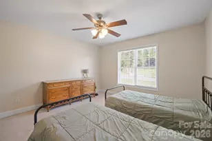 9530 Driftwood Ct, Hickory, NC 28601 - Photo 26