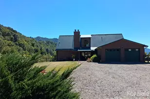 101 Trinity Dr, Clyde, NC 28721 - Photo 1