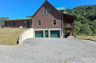 101 Trinity Dr, Clyde, NC 28721 - Photo 4