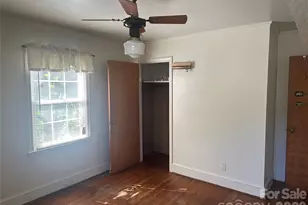 1435 Dean St, Charlotte, NC 28216 - Photo 16