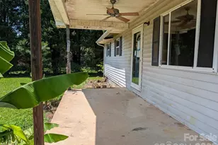 1859 Rollins Dr, Catawba, NC 28609 - Photo 22