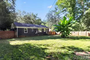 2736 Royston Rd, Charlotte, NC 28208 - Photo 30