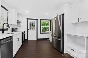 2736 Royston Rd, Charlotte, NC 28208 - Photo 12