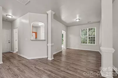 4731 Canipe Drive, Charlotte, NC 28269 - Photo 8