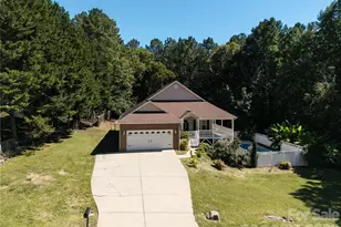 6391 Cathedral Dr, Hickory, NC 28601 - Photo 8