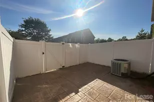 9511 Longstone Ln, Charlotte, NC 28277 - Photo 2