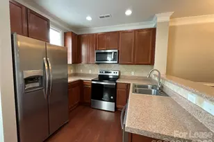 9511 Longstone Ln, Charlotte, NC 28277 - Photo 6