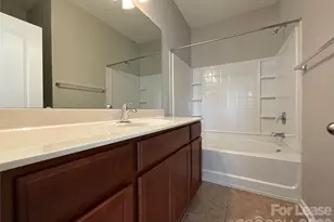 9511 Longstone Ln, Charlotte, NC 28277 - Photo 14