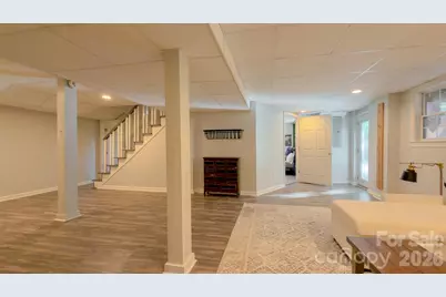 431 9th Street NW, Hickory, NC 28601 - Photo 38