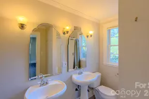 431 9th St NW, Hickory, NC 28601 - Photo 30