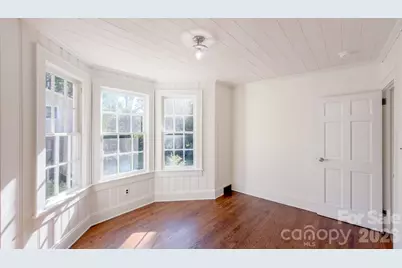431 9th Street NW, Hickory, NC 28601 - Photo 22