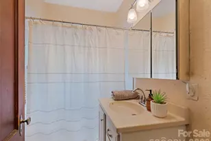 102 W Marshall St, Waynesville, NC 28786 - Photo 24
