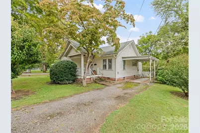 102 W Marshall Street, Waynesville, NC 28786 - Photo 2
