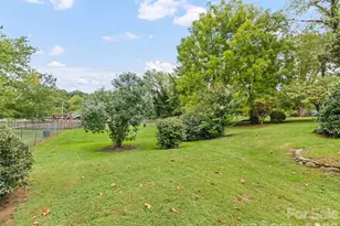 102 W Marshall St, Waynesville, NC 28786 - Photo 10