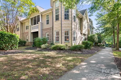 9007 Rosalyn Glen Road, Cornelius, NC 28031 - Photo 2