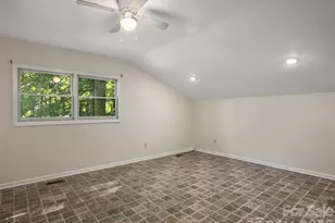 623 Owensby Rd, Hendersonville, NC 28792 - Photo 32
