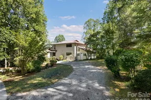 623 Owensby Rd, Hendersonville, NC 28792 - Photo 1