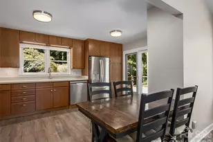 623 Owensby Rd, Hendersonville, NC 28792 - Photo 10