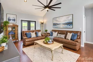 60 Golden Ln, Leicester, NC 28748 - Photo 16