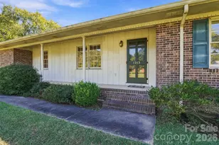 1213 Hawthorne Rd, Lancaster, SC 29720 - Photo 6
