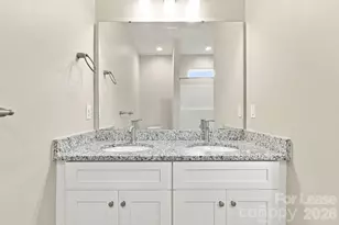405 Baker St, Gastonia, NC 28052 - Photo 12