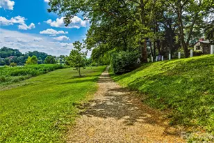 14 Willow Rd, Asheville, NC 28804 - Photo 34