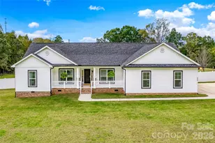 196 Treebark Rd, Statesville, NC 28625 - Photo 1