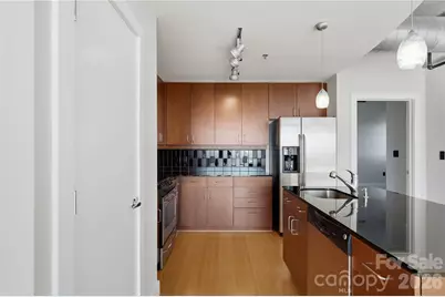 505 E 6th Street #1406, Charlotte, NC 28202 - Photo 10