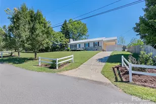 158 Candlelight Cir, Clyde, NC 28721 - Photo 8