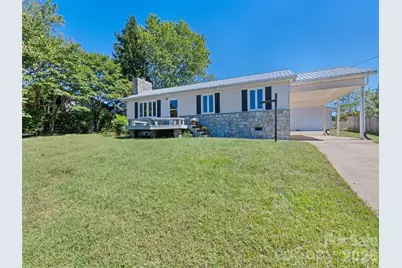 158 Candlelight Circle, Clyde, NC 28721 - Photo 1