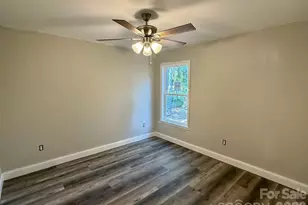 293 Jumping Branch Rd, Blacksburg, SC 29702 - Photo 6