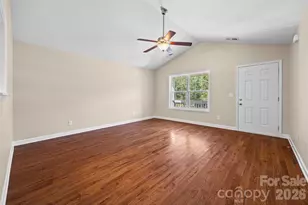 172 Pheasant Ridge Cir, York, SC 29745 - Photo 6