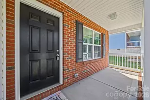 172 Pheasant Ridge Cir, York, SC 29745 - Photo 2