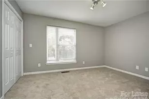 3919 Picasso Court, Charlotte, NC 28205 - Photo 8