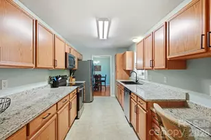 3649 Navajo Dr, Maiden, NC 28650 - Photo 16