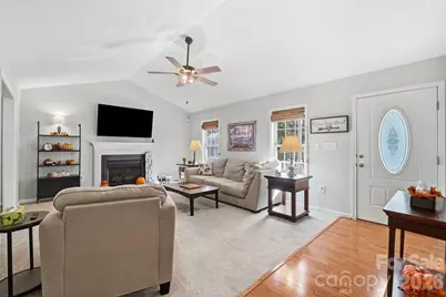 3649 Navajo Drive, Maiden, NC 28650 - Photo 6