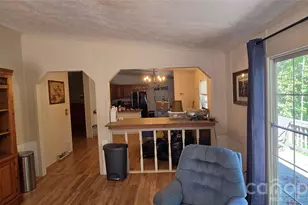 52 Tahkeyostee Rdg, Weaverville, NC 28787 - Photo 6