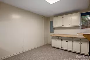172 Long John Dr, Hendersonville, NC 28791 - Photo 24