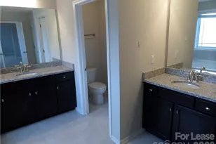 9515 Inverness Bay Rd, Charlotte, NC 28278 - Photo 12