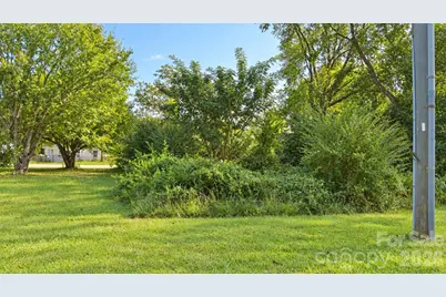 727 Webber Avenue, Chester, SC 29706 - Photo 6