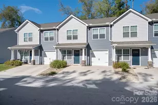 15 Virginia Cmns Dr, Arden, NC 28704 - Photo 1