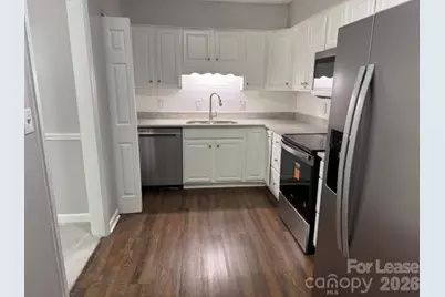 7105 Quail Meadow Lane, Charlotte, NC 28210 - Photo 10