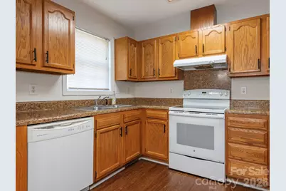 239 Candle Court NW, Concord, NC 28027 - Photo 8