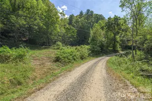 10281 White Oak Rd, Waynesville, NC 28785 - Photo 1