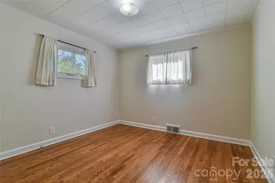 505 Monte Vista Road #B, Candler, NC 28715 - Photo 16