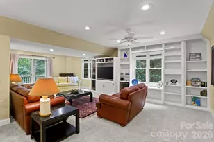 324 Kenmure Dr, Flat Rock, NC 28731 - Photo 34