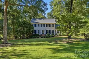 1677 Double Oaks Rd, Fort Mill, SC 29715 - Photo 4