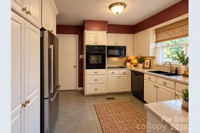 3204 Bass Avenue, Valdese, NC 28690 - Photo 6