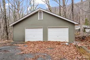 117 Hummingbird Ln, Columbus, NC 28722 - Photo 4