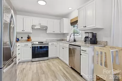 127 Sea Island Boulevard, Fort Mill, SC 29708 - Photo 4